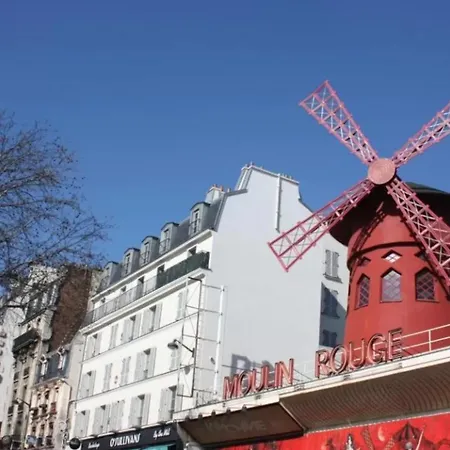 Appartement Pleasant Near Montmartre Parijs